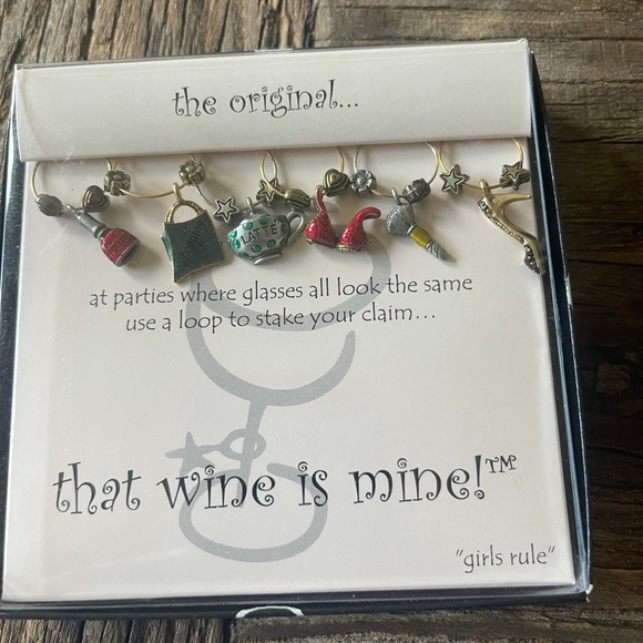 Wine charms - new in box - Picture 2 of 3